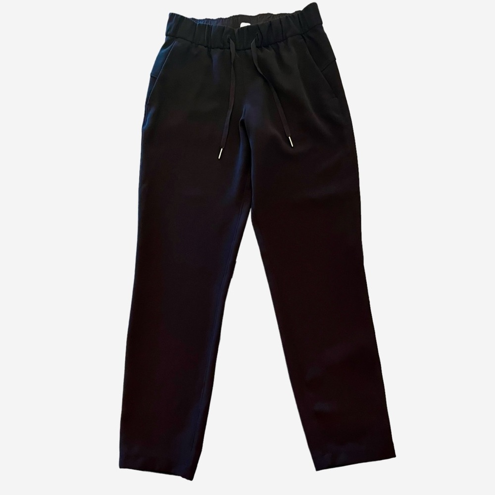 LULULEMON On The Fly 7/8 Pant with Pockets - Black - Size 4